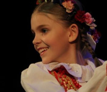 Zespól Pieśni i Tańca Warszawianka zaprasza na nabór do grup dziecięcych i młodzieżowy